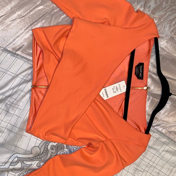 Brand new wrap Bebe top! - Picture 5 of 5